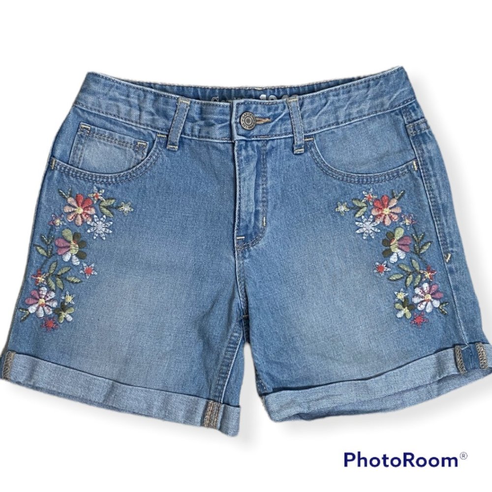 GAP Jean Shorts with Flower Embroidery Size12
